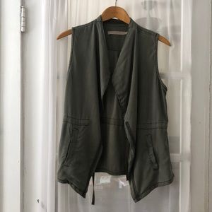 Max Jeans Army Green Sleeveless Jacket/Vest